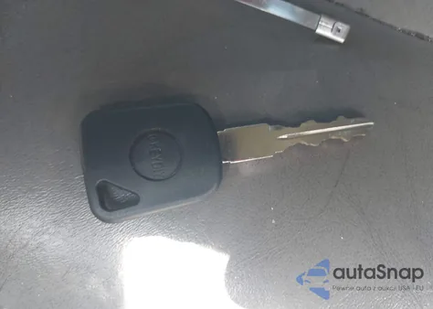 2005 GMC Yukon Slt from USA, damaged, VIN 1GKEC13V95R131767